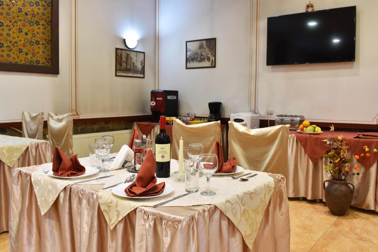 Belle Ville Hotel Plovdiv Buitenkant foto